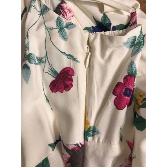 Floral Dress - Picture 4 of 7